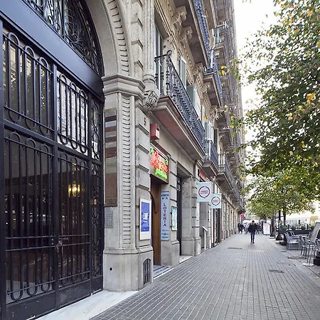 Plaza Catalunya Guest House-3