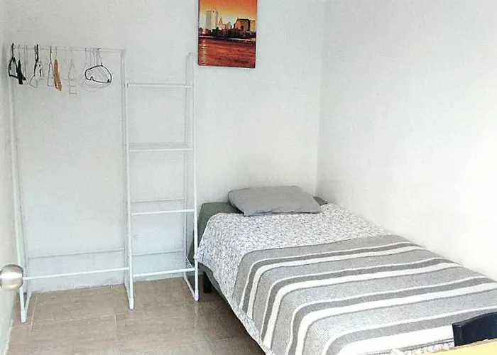 Pintor Pahissa Rooms Barcelona